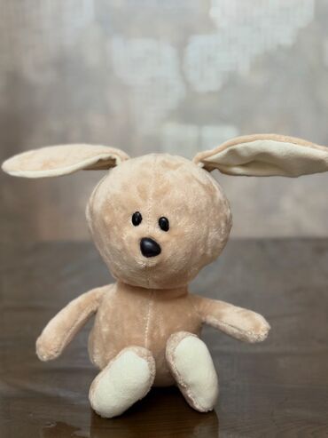 Oyuncaqlar: Hamisi yenidir qiymet 10 15 azn arasi catdirilma var elaqe whatsapp — 25