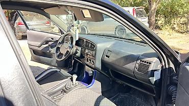 Volkswagen: Volkswagen Passat: 1994 г., 1.8 л, Механика, Бензин, Седан — 4