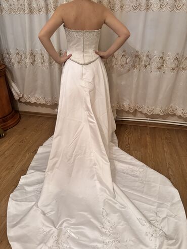 Toy paltarları: Девочки в связи с закрытием салона, распродаются свадебные платья! -da lalafo.az — 8 Toy paltarları: Девочки в связи с закрытием салона, распродаются свадебные платья! — 8