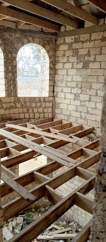 Həyət evləri və villaların satışı: 6 otaqlı, 350 kv. m, Təmirsiz — 9