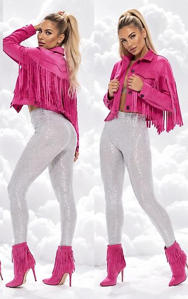 Parke: Prelepa jakna velur elastin
Vel S M
Nova — 4
