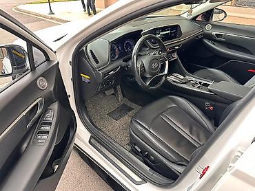 byd e2 2025: Hyundai Sonata: 2019 г., 2 л, Автомат, Газ, Фастбек — 3