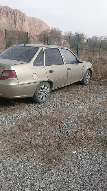 х5 53: Daewoo Nexia: 2010 г., Механика, Бензин, Седан — 3