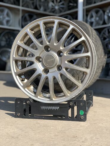 Диски: Литые Диски R 15 AC Schnitzer, Комплект, отверстий - 5, Б/у at lalafo.kg — 10 Диски: Литые Диски R 15 AC Schnitzer, Комплект, отверстий - 5, Б/у — 10