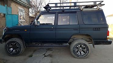 Toyota: Toyota LandCruiser 70 Series: 1995 г., 2.5 л, Автомат, Дизель, Внедорожник — 6