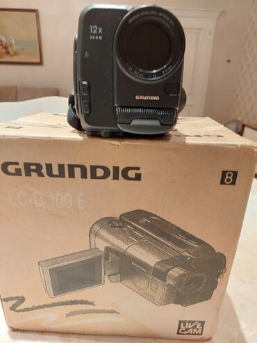 Avtoelektronika: Grundig LC-D 100 E “Live Cam” videokamera - Brend/model: GRUNDIG LC-D