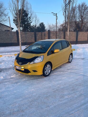 Honda: Honda Fit: 2008 г., 1.5 л, Вариатор, Бензин