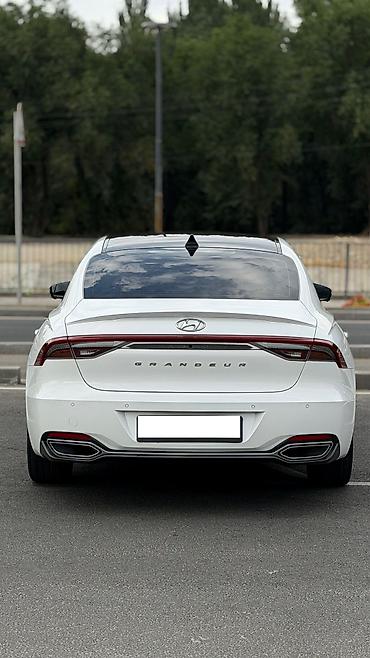 лайнеры: Hyundai Grandeur: 2020 г., 2.4 л, Типтроник — 4