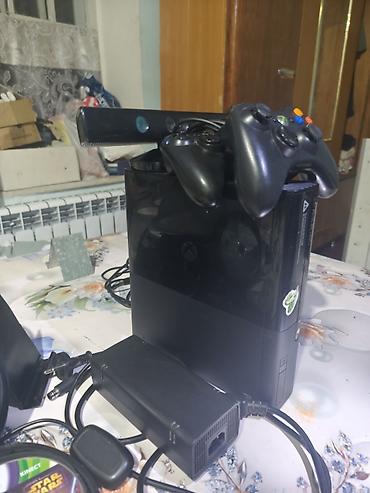 game xbox: Игровой комплект для Xbox 360 Состав: - Консоль Xbox 360 (черная — 7