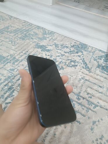чехлы на 7: IPhone 12, 128 ГБ, 81 %
