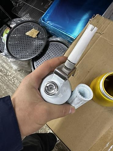 Кондитерский инвентарь: Сифон для взбитых сливок/пен и соусов - Материал корпуса: нержавеющая — 7