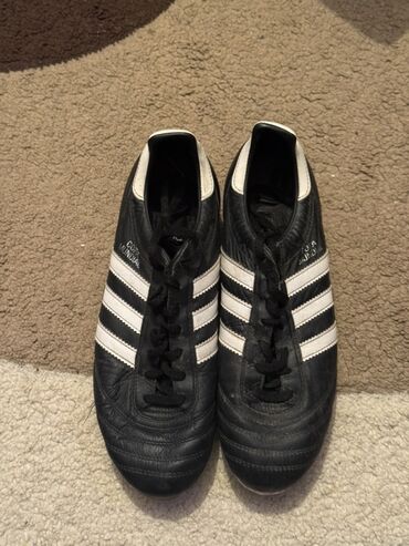 Digər kişi ayaqqabıları: Adidas Copa Mundial futbol butsası - Model: Adidas Copa Mundial -