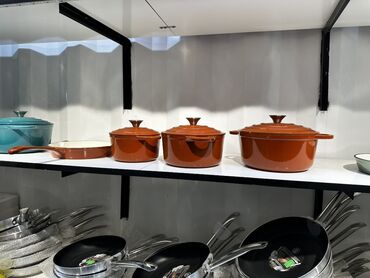 набор посуды zepter: Набор эмалированных чугунных кастрюль и сковород - Материал: тяжелый