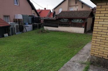Kuće na prodaju: 240 kv. m, 6 soba — 5