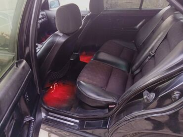 BMW: BMW 3 series: 2 l | 1997 il Sedan — 5