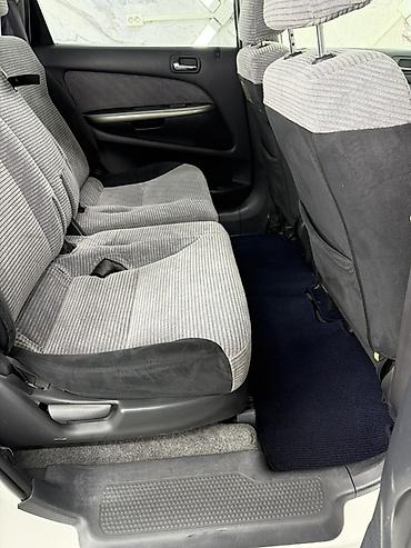 Honda: Honda Stream: 2002 г., 1.7 л, Автомат, Бензин, Минивэн — 7