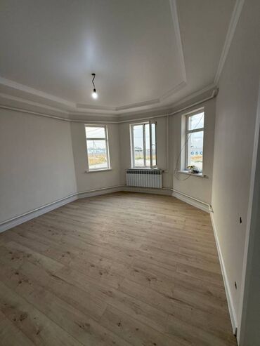 Продажа квартир: Дом, 130 м², 5 комнат
