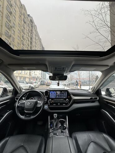 Toyota: Toyota Highlander: 2022 г., 2.5 л, Вариатор, Гибрид, Кроссовер — 5