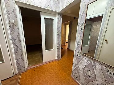 67: 3 комнаты, 64 м², 5 мкр 106 серия, 2 этаж, Требуется ремонт — 10