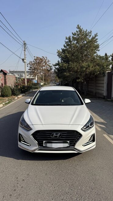 спринтер типтроник: Hyundai Sonata: 2018 г., 2 л, Автомат, Бензин, Седан