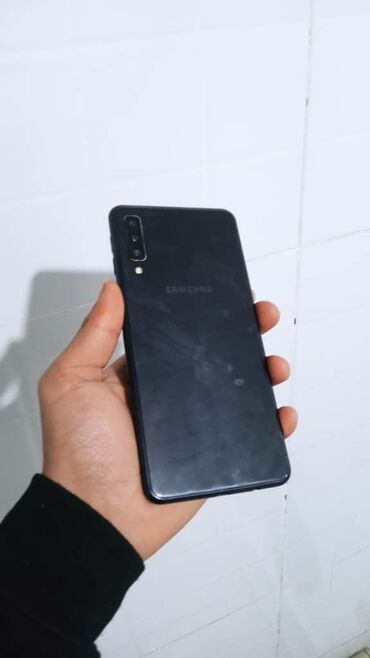 залог телефон: Samsung Galaxy A7 2018, Б/у, 128 ГБ, 2 SIM