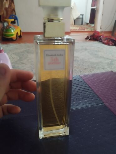 крем день и ночь китайский отзывы: Парфюмированная вода Elizabeth Arden 5th Avenue - Классический