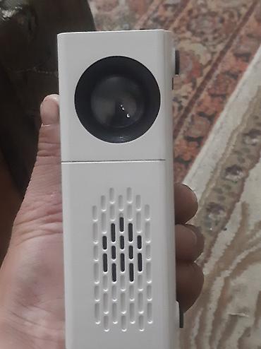 proyektor hy320: Mini Projector S2 – portativ ev kinoteatrı - Kompakt korpus, üst — 4