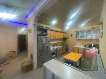 квартира в рассрочку на 10 лет: 3 комнаты, Новостройка, м. Хатаи, 106 м²