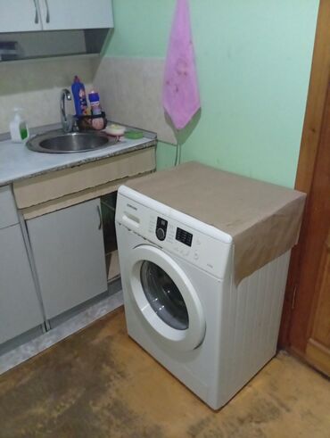 Uzunmüddətli kirayə evlər: 90 kv. m, 3 otaqlı, Qaz — 24