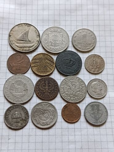 куплю старинные монеты дорого в бишкеке: Продаю за все