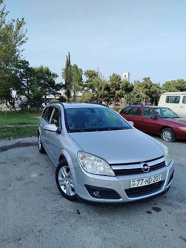kia ceed 2010: Opel Astra: 1.3 l | 2006 il 306000 km Universal — 2