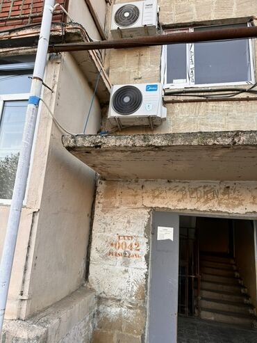 Binalar: Orta təmirli təmirə ehtiyacı var. Həyətdə bağı var, su quyusu, wifi -da lalafo.az — 5 Binalar: Orta təmirli təmirə ehtiyacı var. Həyətdə bağı var, su quyusu, wifi — 5