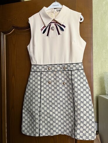 Kürklər: Gündəlik don, Mini, Gucci, M (EU 38), L (EU 40)