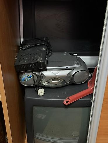 Комплект бытовой электроники для дома: - Компактный