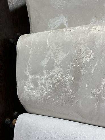 Декоративные обои в светлой палитре - Коллекция светло‑серых и белых lalafo.kg да Декоративные обои в светлой палитре - Коллекция светло‑серых и белых