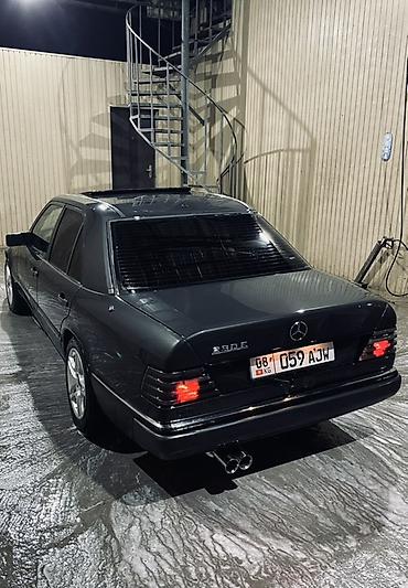Продажа авто: Mercedes-Benz E-Class: 1987 г., 2.3 л, Механика, Бензин, Седан — 6