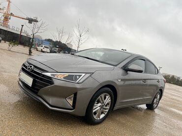 Hyundai: Hyundai Elantra: 1.6 l | 2020 il Sedan — 3