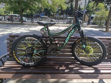 Uşaq velosipedləri: Yeni Dörd təkərli Uşaq velosipedi 12", sürətlərin sayı: 1, Ünvandan götürmə, Ödənişli çatdırılma, Rayonlara çatdırılma — 28