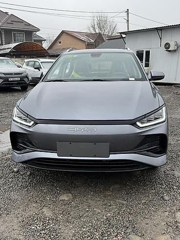 BYD: BYD E2: 2025 г., Электромобиль, Хэтчбэк — 1