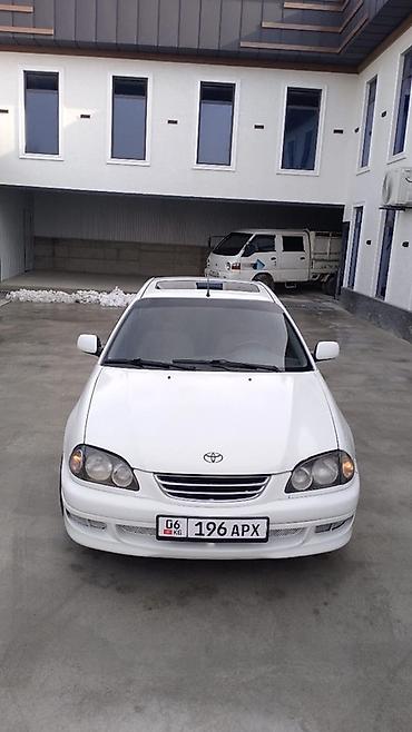 Toyota: Toyota Avensis: 2000 г., 2 л, Механика, Бензин, Седан — 2