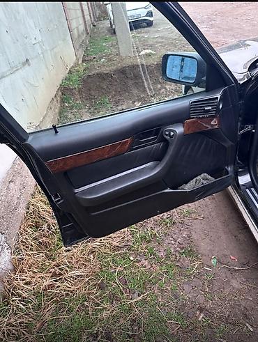 BMW: BMW 5 series: 1992 г., 4.4 л, Автомат, Бензин, Седан — 8