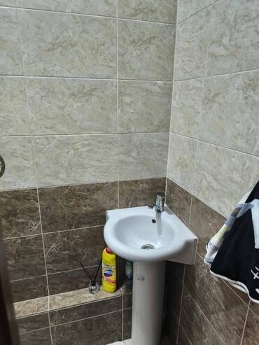Продажа домов: 2 комнаты, 67 м², 106 серия улучшенная, 6 этаж, Косметический ремонт