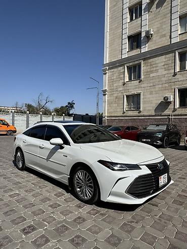 getz 2: Toyota Avalon: 2020 г., 2.5 л, Автомат, Гибрид, Седан — 3
