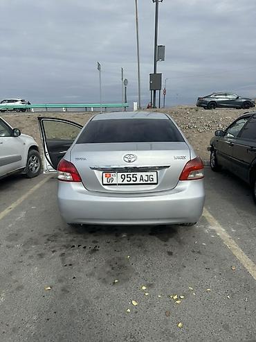 lexus rx машина: Toyota Yaris: 2009 г., 1.3 л, Автомат, Бензин, Седан — 4