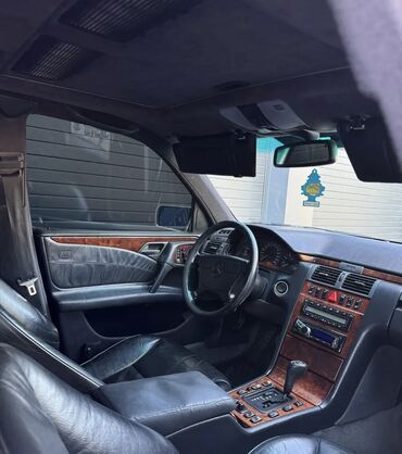 Mercedes-Benz: Mercedes-Benz E-Class: 1997 г., 4.3 л, Автомат, Бензин, Седан — 8