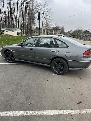 Mazda: Mazda 626: 1992 г., 2.5 л, Механика, Бензин, Седан — 2