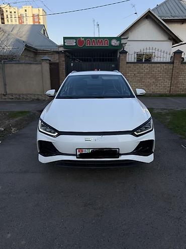 BYD: BYD E2: 2024 г., Электромобиль, Хэтчбэк — 1