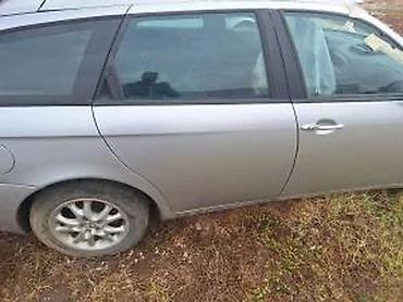 ajkula auto: ALFA 156 VRATA 612A | Vrata alfa 156 karavan kod boje 612a cena se — 2