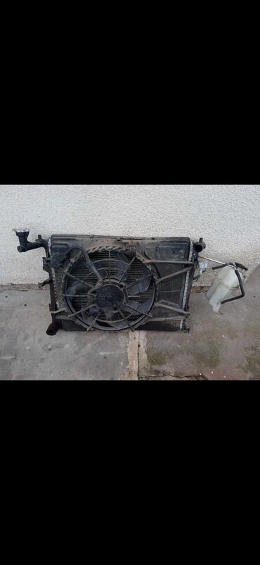 Sbor motorlar və silindr başlıqları: Hyundai I30 İ30, 1.6 l, Dizel, 2008 il, İşlənmiş -da lalafo.az — 12 Sbor motorlar və silindr başlıqları: Hyundai I30 İ30, 1.6 l, Dizel, 2008 il, İşlənmiş — 12