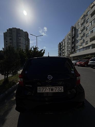 Nissan: Nissan Note – şəhər üçün çevik və qənaətcil hetçbek. Xüsusiyyətlər: - — 1